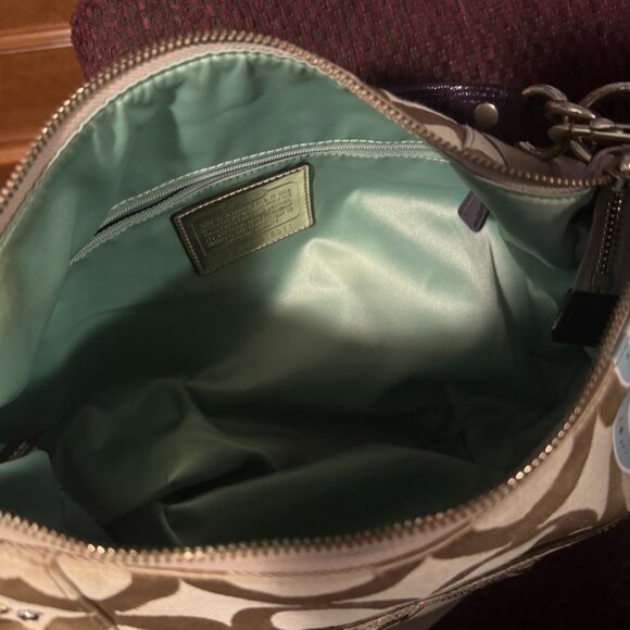 COACH Poppy crossbody - Picture 4 of 4